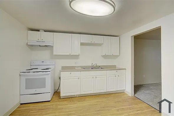 2 bed, 777 sqft, $1,625 — Photo 4