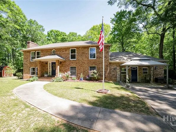 298 Hudson River Drive, Commerce, GA 30530