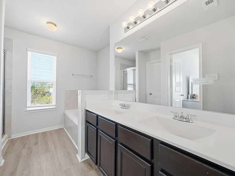 18518 Snowy River Ln — Photo 15
