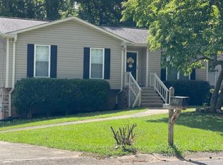 5225 Memory Ln, Mount Olive, AL 35117