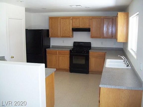 3rd image of 6213 W Haleh Ave