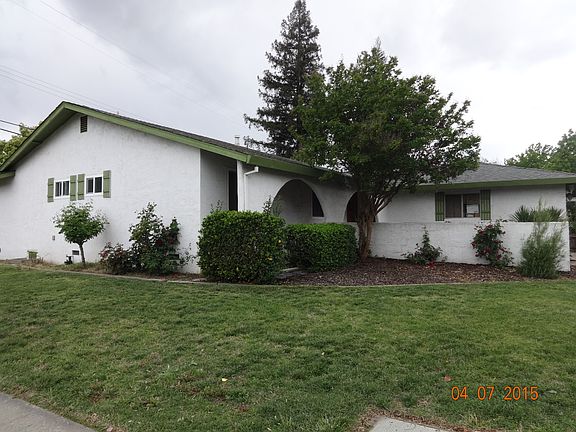 2nd image of 710 Aspen Dr