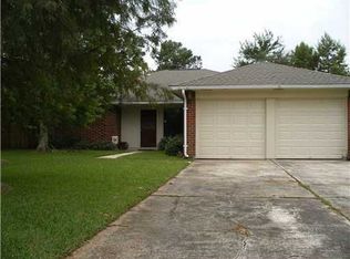 201 Lake Calcasieu Ct, Slidell, LA 70461