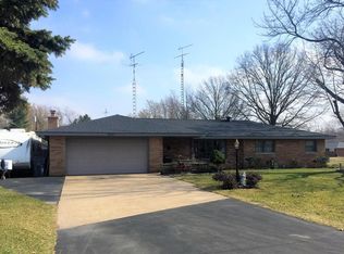 3515 Crestview Dr, Saint Joseph, MI 49085