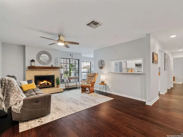 2255 Thousand Oaks #602, San Antonio, TX 78232