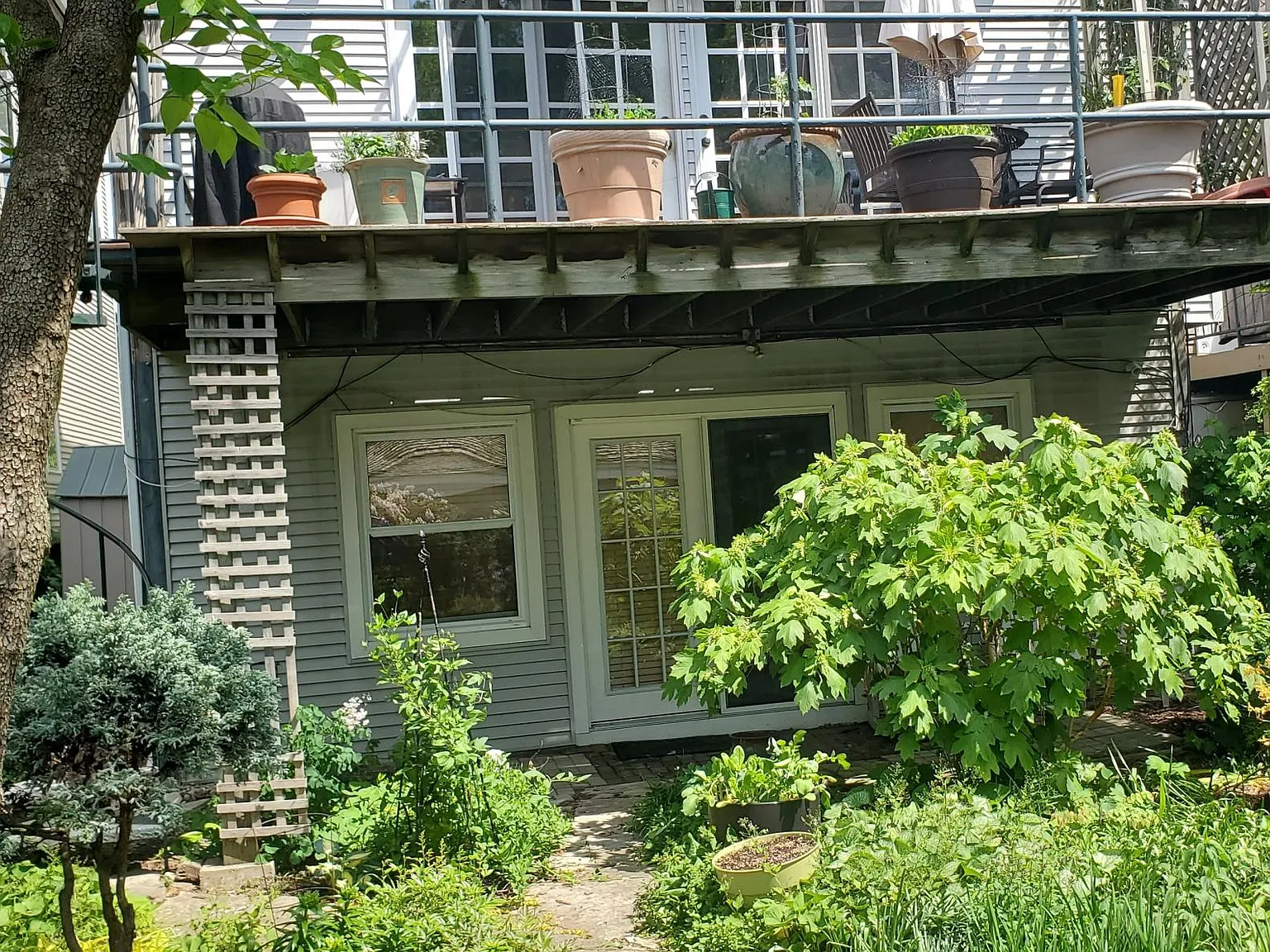 2 bed, 900 sqft, $2,700 — Photo 3