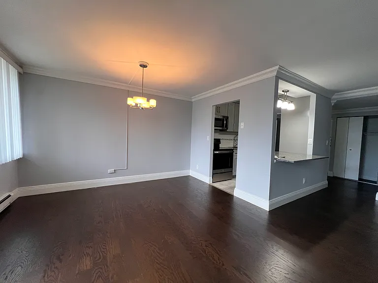 555 Gorge Rd #3J — Photo 9