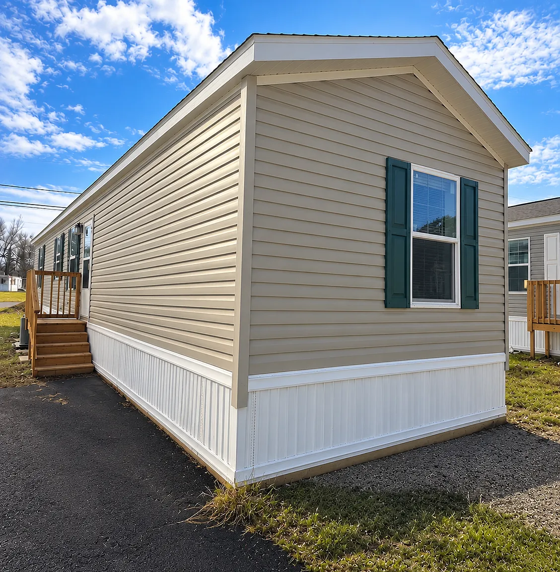 3 bed, 960 sqft, $1,095 — Photo 1