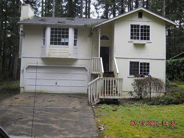 1st image of 13812 Pinehurst Dr N