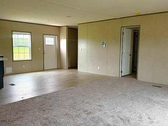 3rd image of 1495 Old Hamer Rd