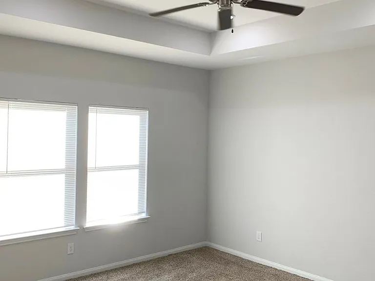22423 Woodlake Rd — Photo 8