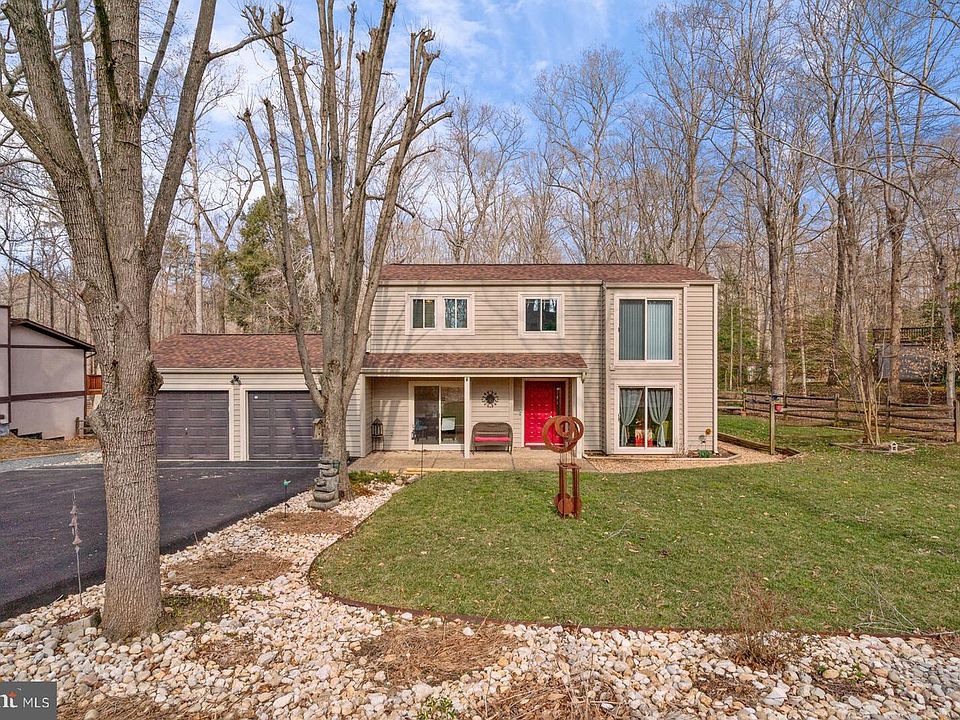1st image of 6110 Occoquan Forest Dr