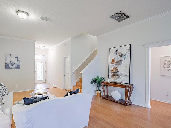 5th image of 3009 Fort Caroline Ct