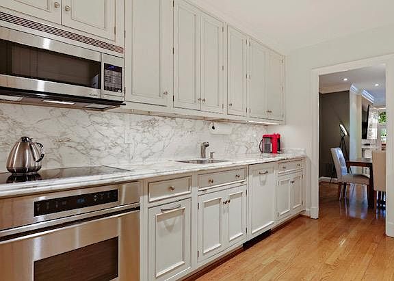 2nd image of 4408B Westover Pl NW