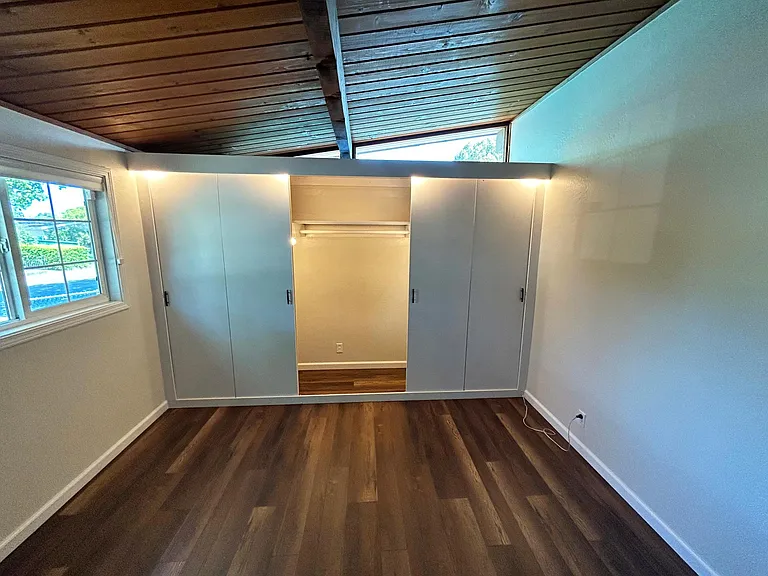 3602 Hazelwood St — Photo 16