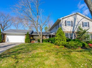 641 Aberdeen Dr, Crete, IL 60417