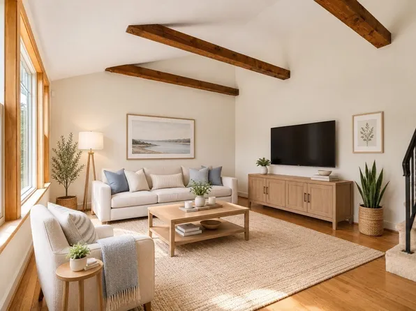 36 Perry St, Weymouth, MA 02189