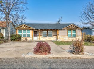 1908 Webster St, San Angelo, TX 76901