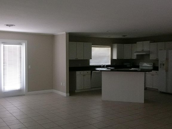 4th image of 21245 Palatka Dr