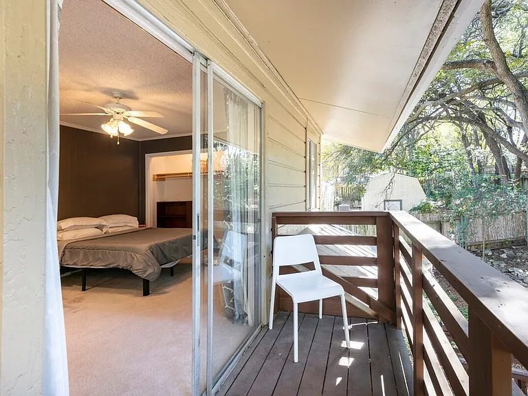1711 Deerfield Dr — Photo 35