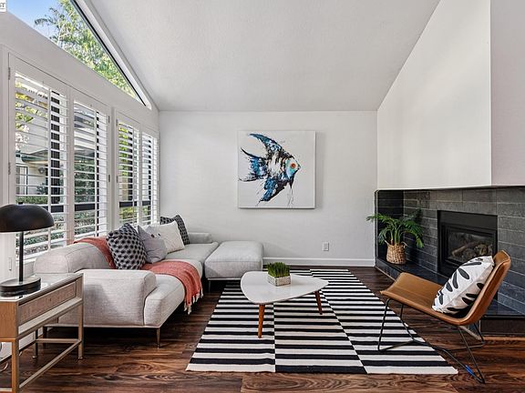 5th image of 622 Ironwood Rd