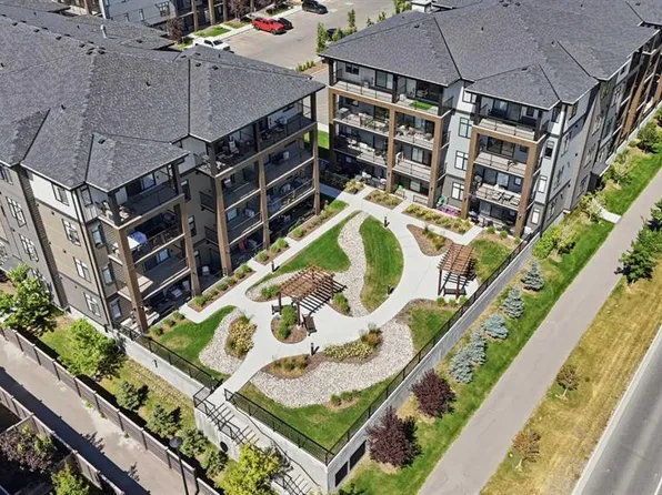 200 W Seton Cir SE #5112, Calgary, AB T3M 3Y1