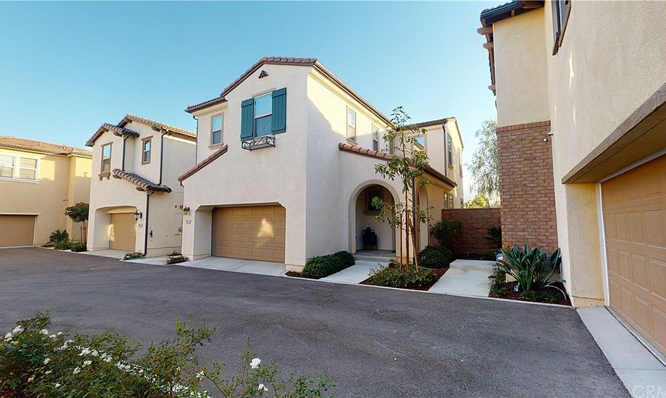 1st image of 2929 Villa Catalonia Cir