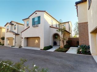 2929 Villa Catalonia Cir, Corona, CA 92881