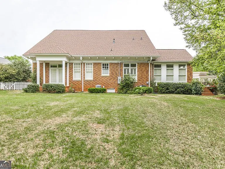 62 Indian Springs Dr — Photo 47