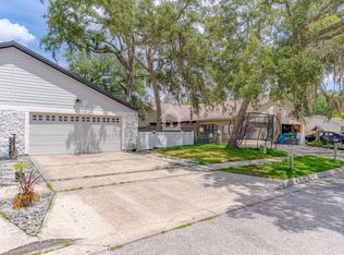 911 Robinhood Ct, Maitland, FL 32751