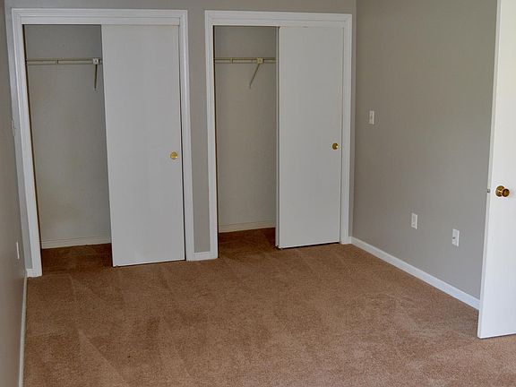 Large upstairs bedroom #2