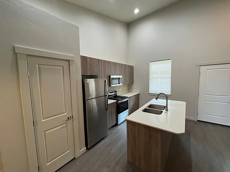 622 Fillmore St #306 — Photo 8