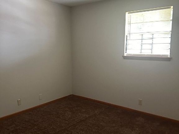 3rd image of 1117 Elm Ave #A