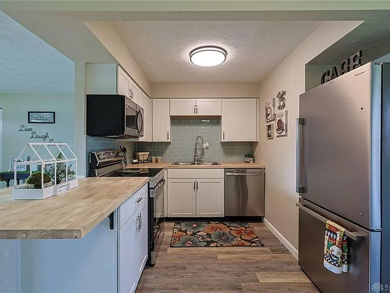5595 Shady Oak St — Photo 19