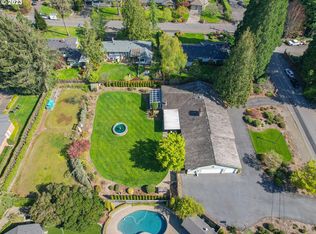 5125 SW Dogwood Ln, Portland, OR 97225