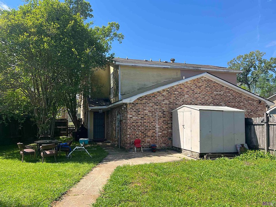2nd image of 3213 King Bradford Dr