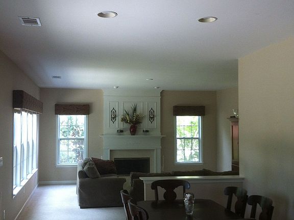 Breakfast Nook/Family Room