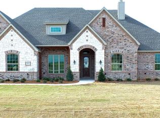 2012 Twin Creeks Cir, Pilot Point, TX 76258