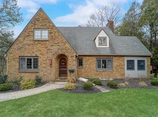 443 Sagamore Dr, Rochester, NY 14617