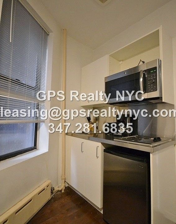 2nd image of 340 Amsterdam Ave #210