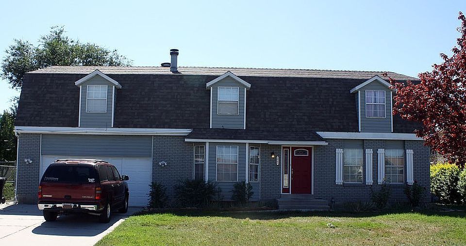 2063 Chateau Ave