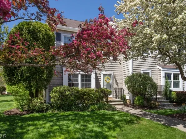 22 Galway Dr, Mendham Boro, NJ 07945