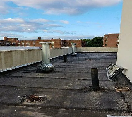 Rented by Azure Realty NY LLC | media 9