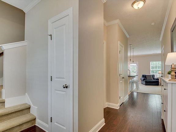 4th image of 114 Kenosha Court