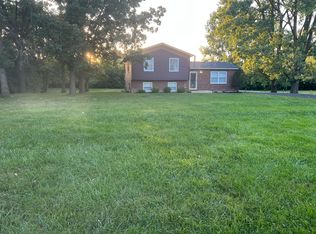 1408 N Frolic Ave, Waukegan, IL 60085