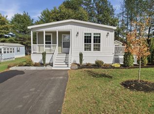 1 Granite Dr, North Hampton, NH 03862