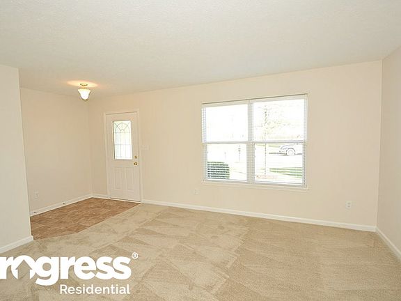 3rd image of 247 Earl Park Way