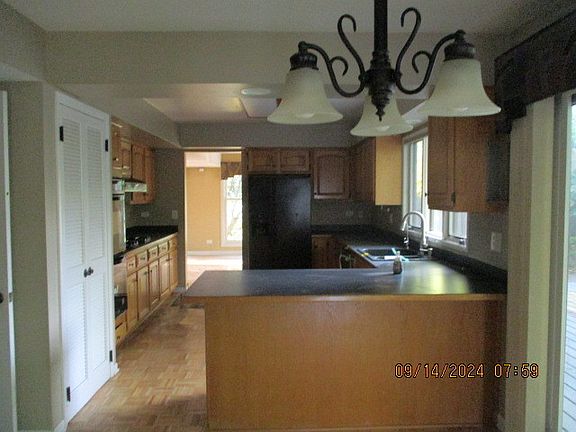 3rd image of 2130 Alta Vista Dr