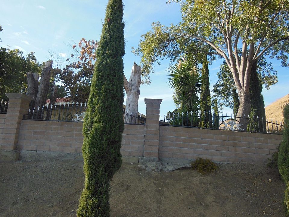 2nd image of 4125 Higuera Rd