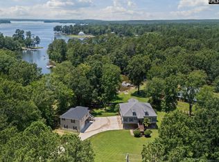 2002 Lystra Rd, Camden, SC 29020